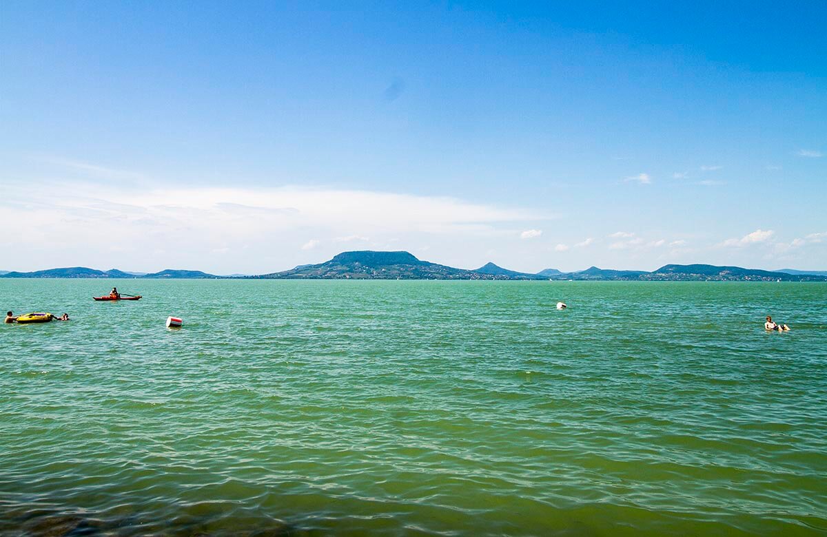 Vy över Balatonsjön